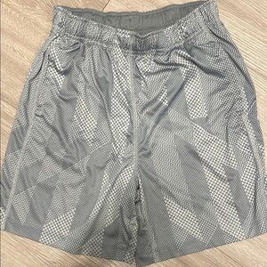 Men's Geometric Pattern Shorts - Gray